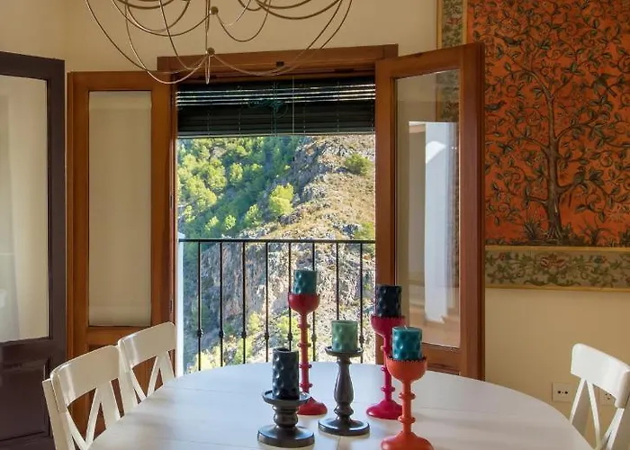 Quiet House In Village Center With Mountains Views