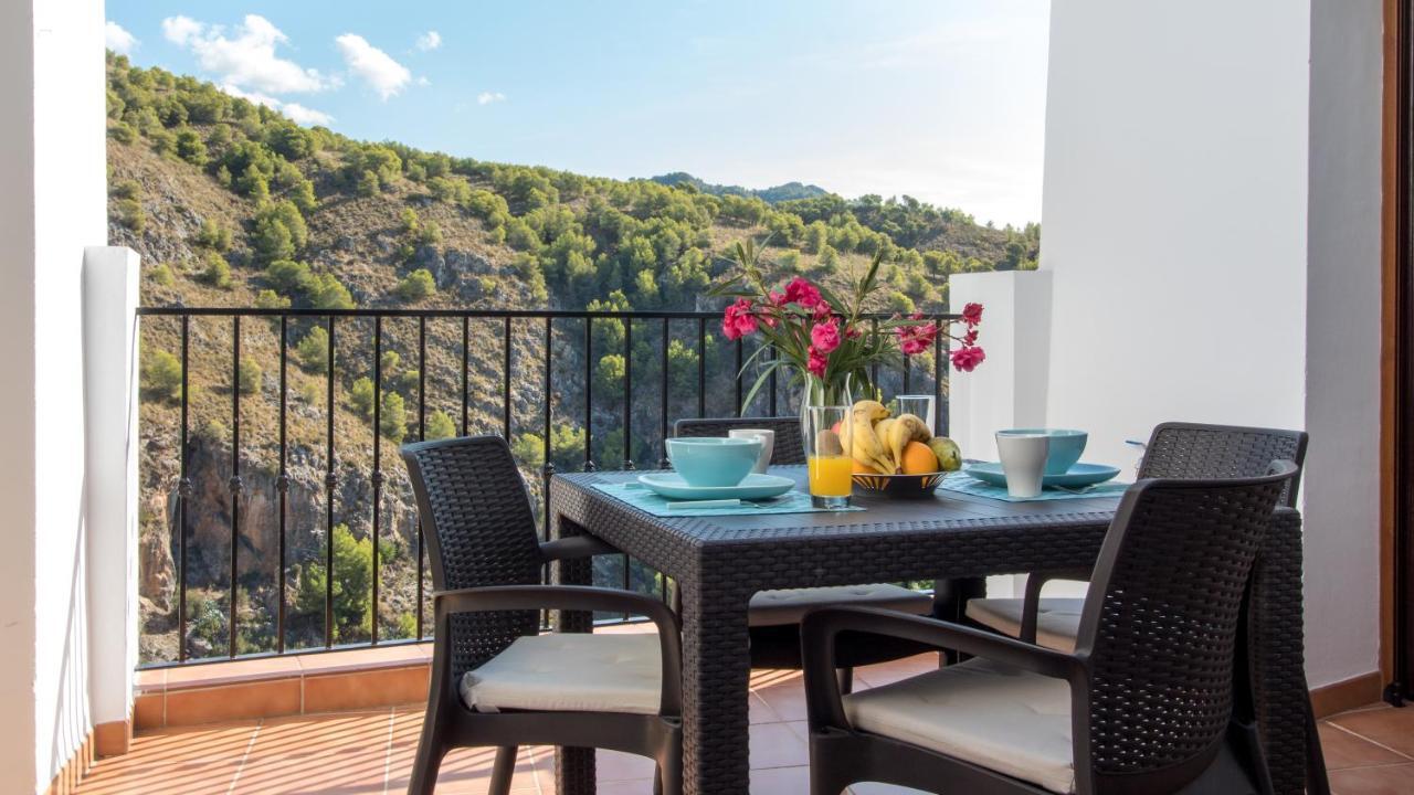 Quiet House In Village Center With Mountains Views Hébergement de vacances Frigiliana